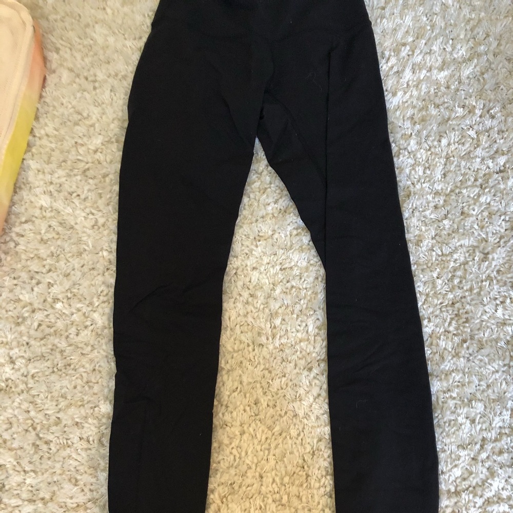 Lululemon black leggings